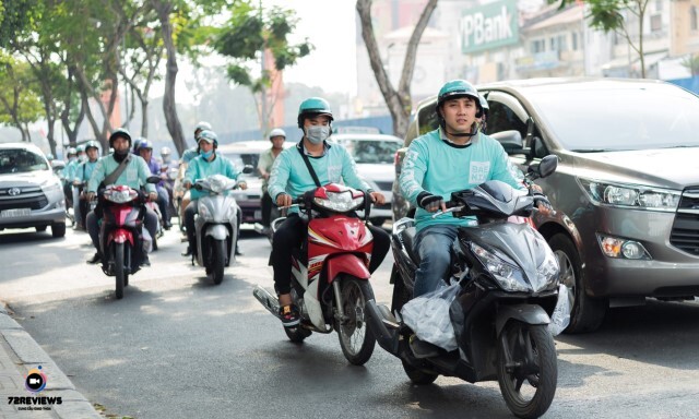 Đường phố chính là nơi tài xế giao nhận làm việc