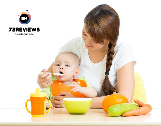 Bé từ 6 tháng tuổi có thể bắt đầu tập ăn dặm