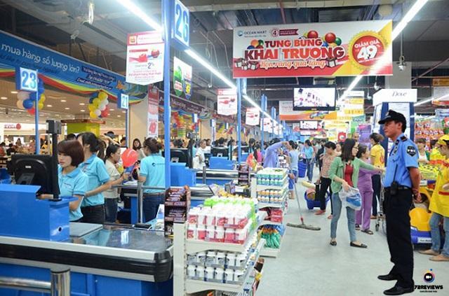 Bảo vệ trong siêu thị