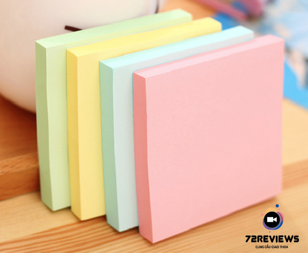 Giấy note lại những điểm quan trọng