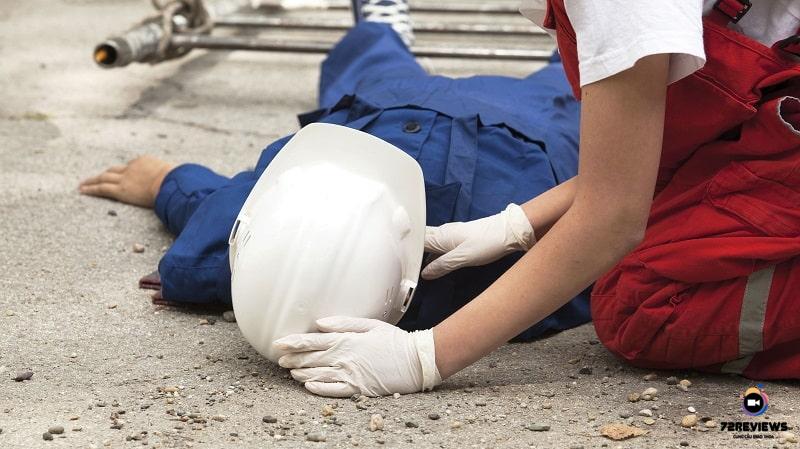 Hay gặp những tai nạn nhỏ khi làm việc