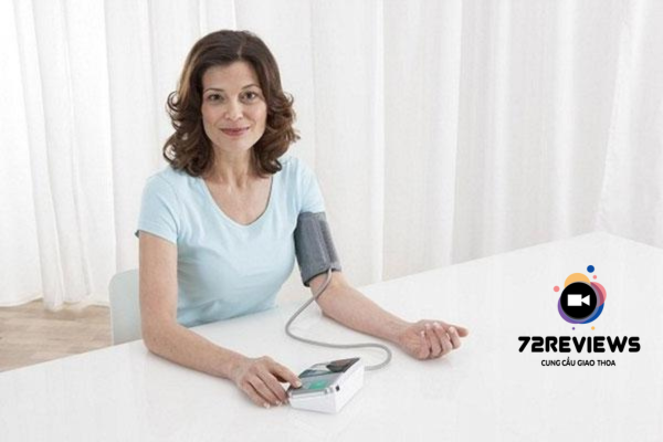 Máy đo huyết áp thiết bị không thể thiếu trong mọi gia đình